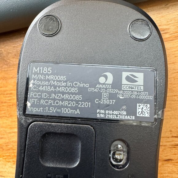 Logitech - MK270 Full-size Wireless Keyboard and Mouse Bundle for PC 920-004536 - Picture 4 of 4